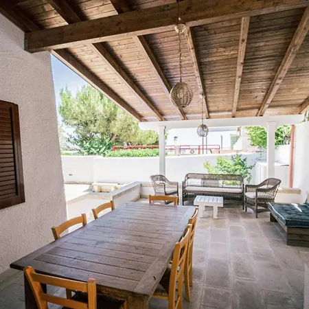 Ponente Con Terrazza Vista Mare E Parcheggio Interno Villa Marittima