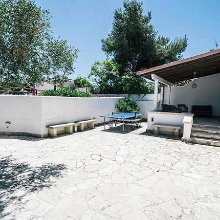 Ponente Con Terrazza Vista Mare E Parcheggio Interno Villa